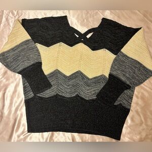 Chevron Patterned Sweater - Black, Gray, Cream